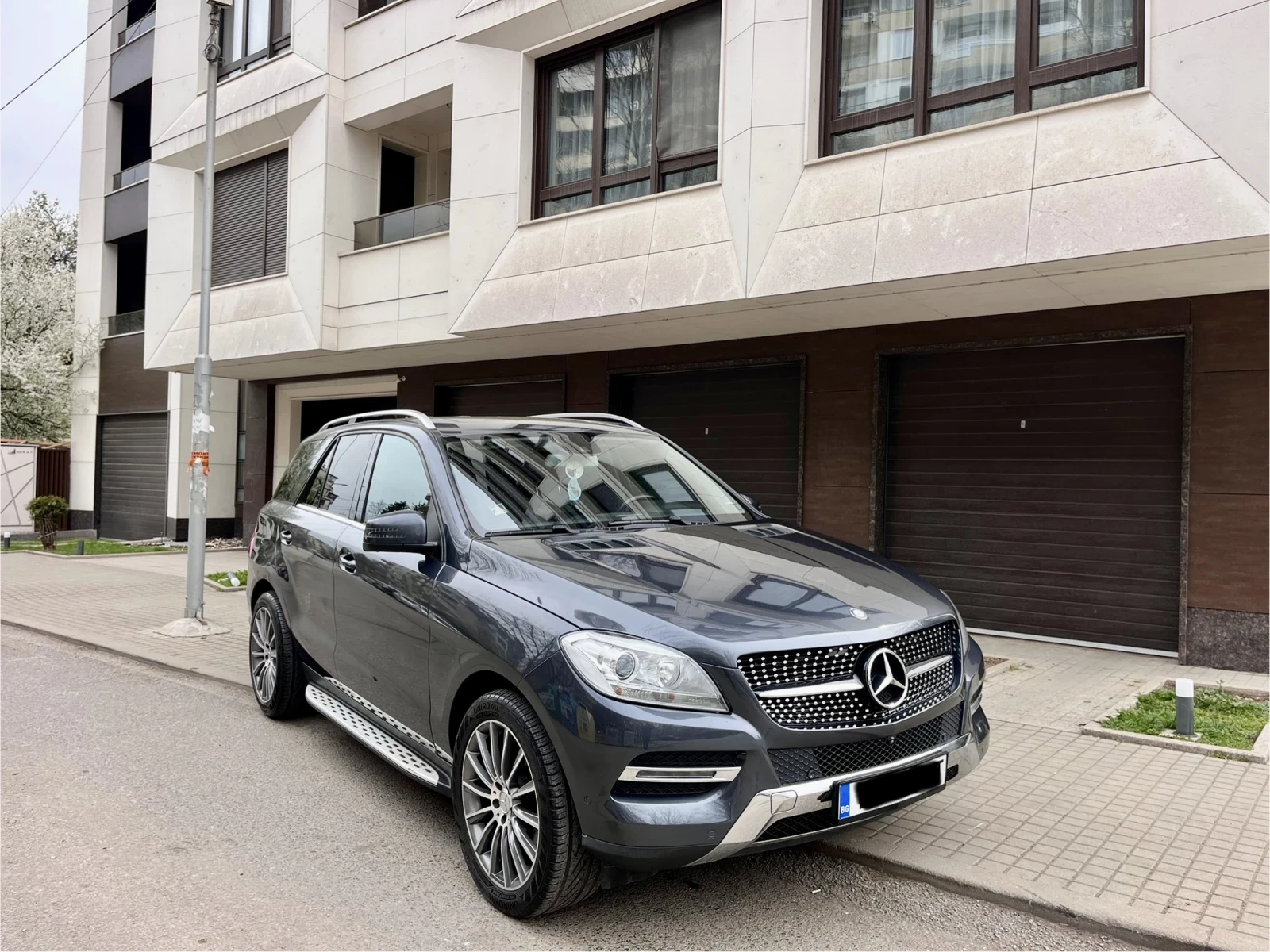 Mercedes-Benz ML 350 GLE-AMG/Sport/Full/Euro6/Обслужена+ Отлична - изображение 4