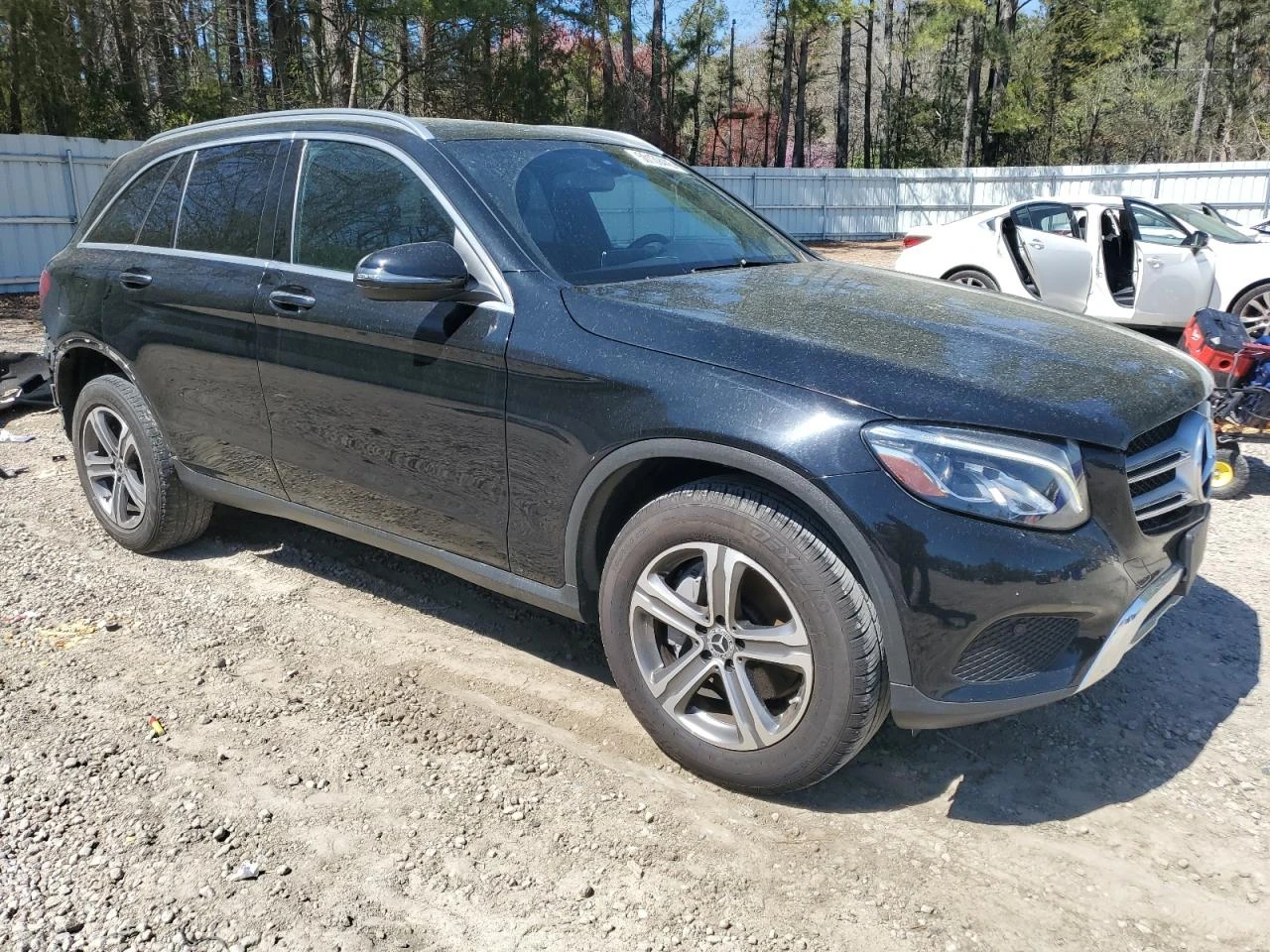 Mercedes-Benz GLC 300 4Matic/КЛИП НА МОТОР - изображение 2