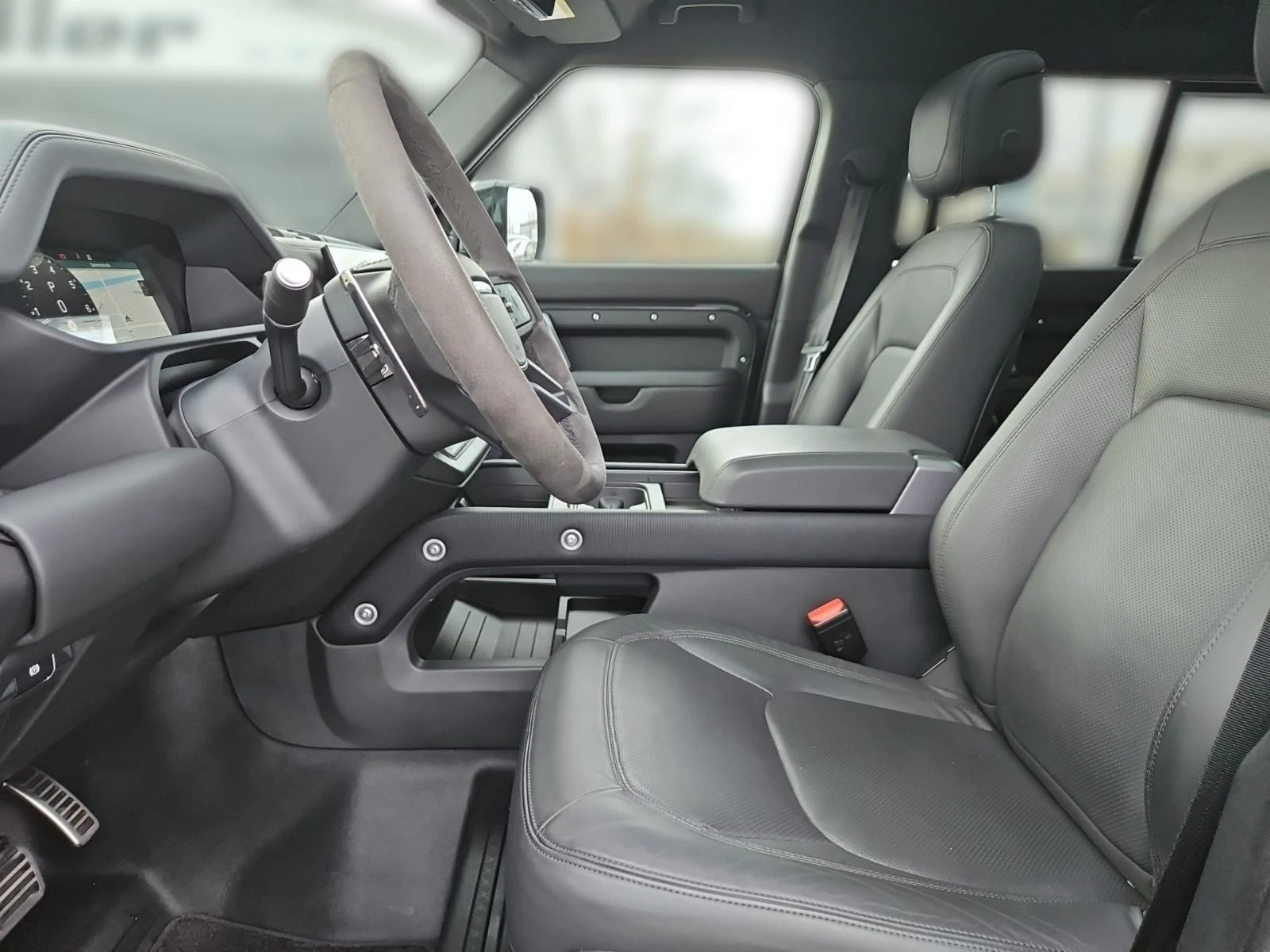 Land Rover Defender 110 P525 V8 CARPATHIAN EDITION PANO - изображение 9