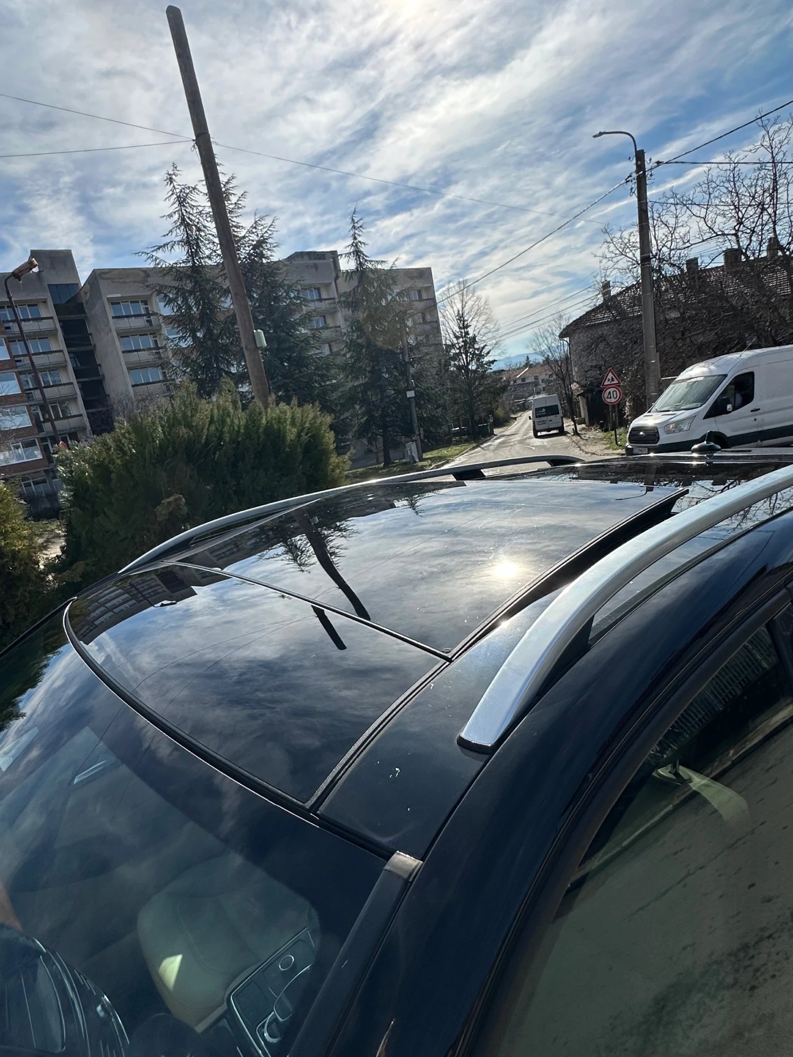 Mercedes-Benz GLE 350  AMG/Panorama/9G/360/Keyless Go, снимка 13 - Автомобили и джипове - 53941345