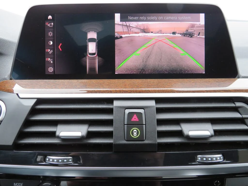 BMW X4 X-Drive* Distronic* Обдухване* 360* Хедъп, снимка 12 - Автомобили и джипове - 54454824
