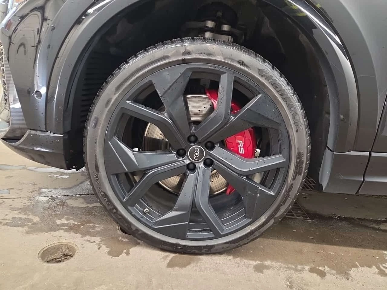Audi RSQ8 ДИСТРОНИК * 360  * PANO * ОДБУХВАНЕ * , снимка 6 - Автомобили и джипове - 54569035