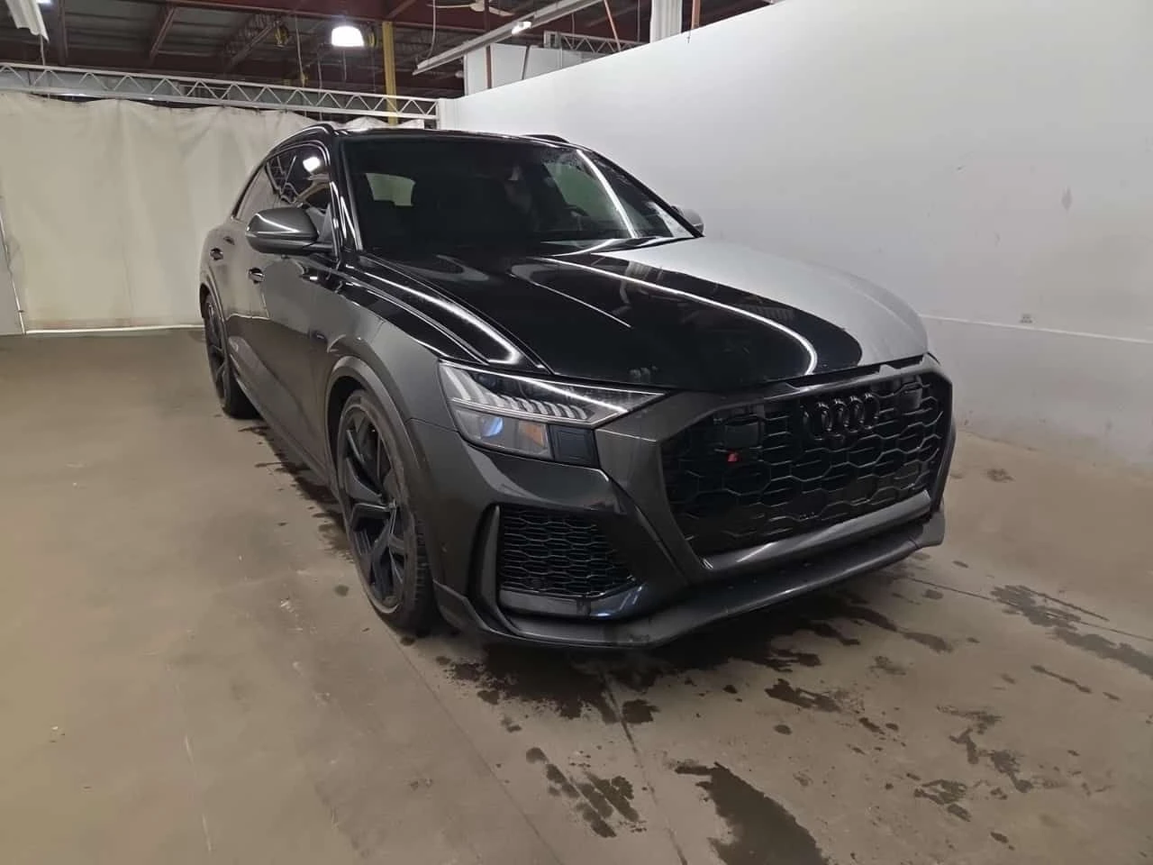 Audi RSQ8 ДИСТРОНИК * 360  * PANO * ОДБУХВАНЕ * , снимка 2 - Автомобили и джипове - 54569035