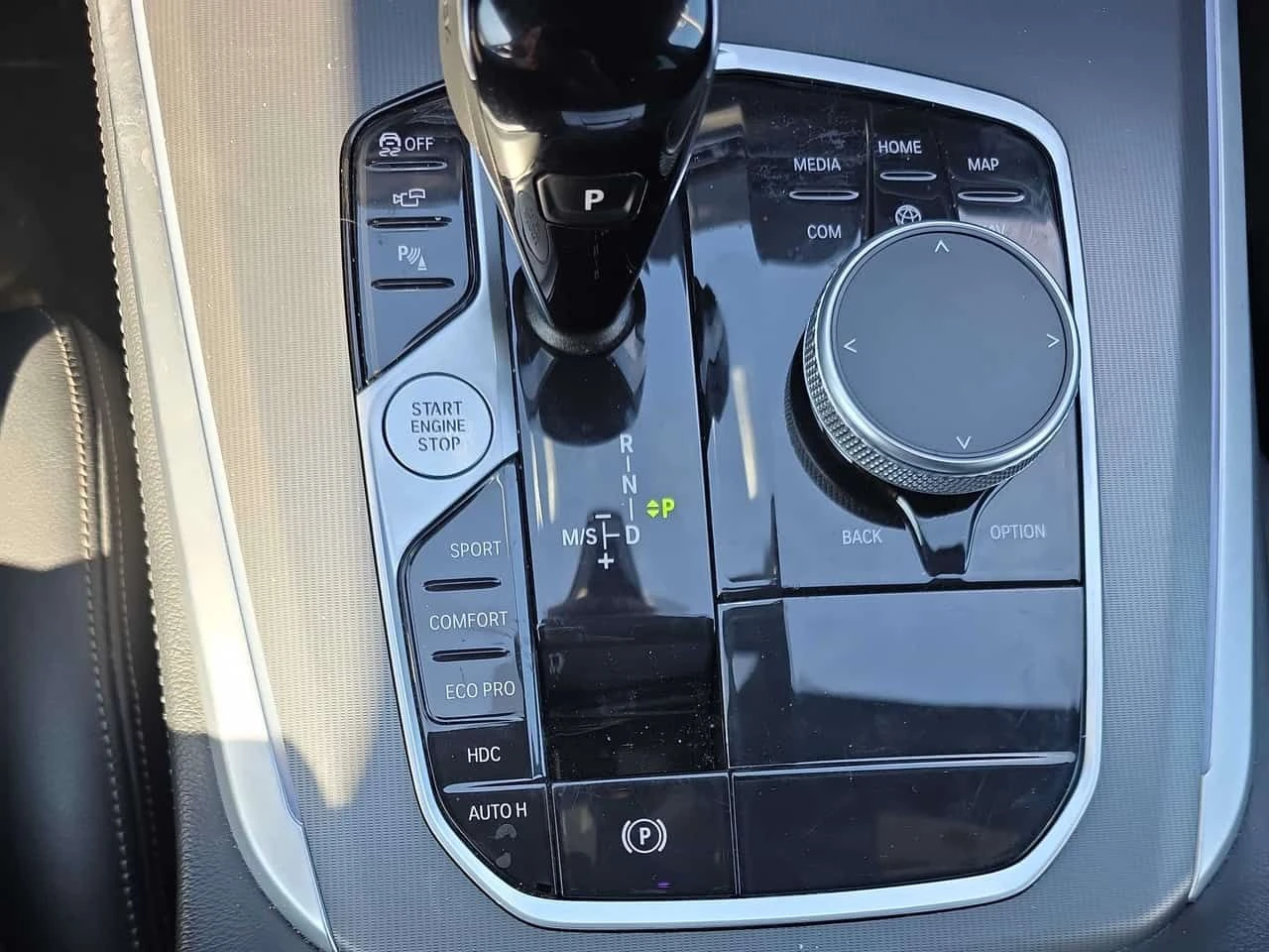 BMW X5 * xDrive40i * HEAD-UP * 360 * ПАНОРАМА * ОБДУХВАНЕ, снимка 11 - Автомобили и джипове - 54766010