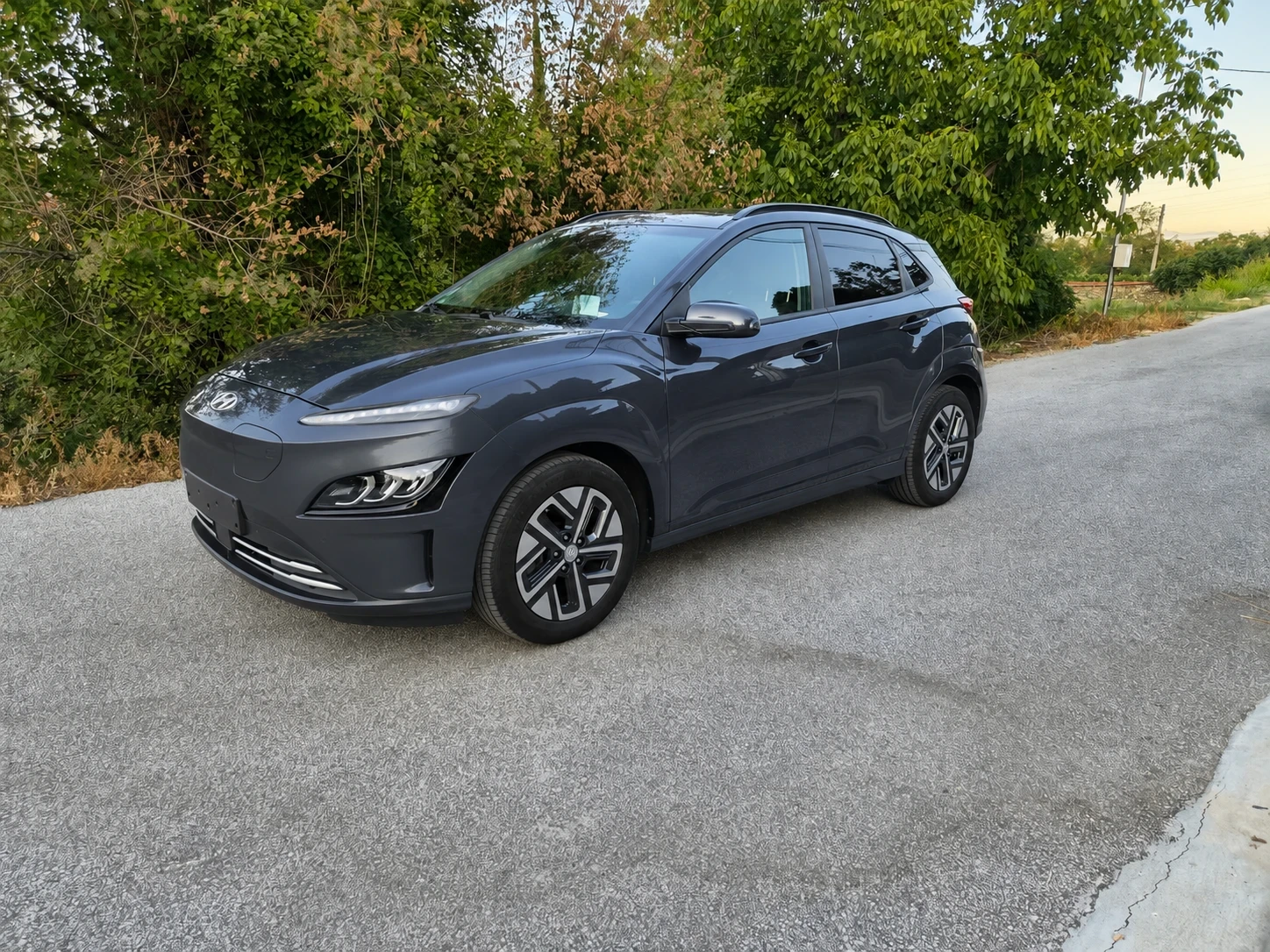 Hyundai Kona Premium/64kwh/22г/Гаранция 