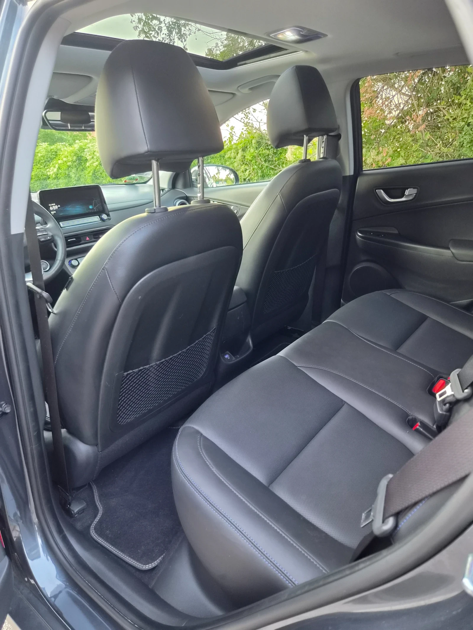 Hyundai Kona Premium/64kwh/22г/Гаранция , снимка 8 - Автомобили и джипове - 55513725