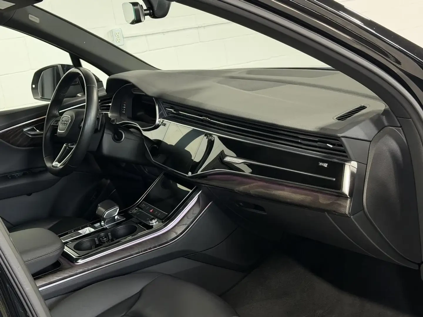 Audi Q7 Bang & Olufsen* Virtual Cockpit Plus* Head-Up* , снимка 5 - Автомобили и джипове - 55736547