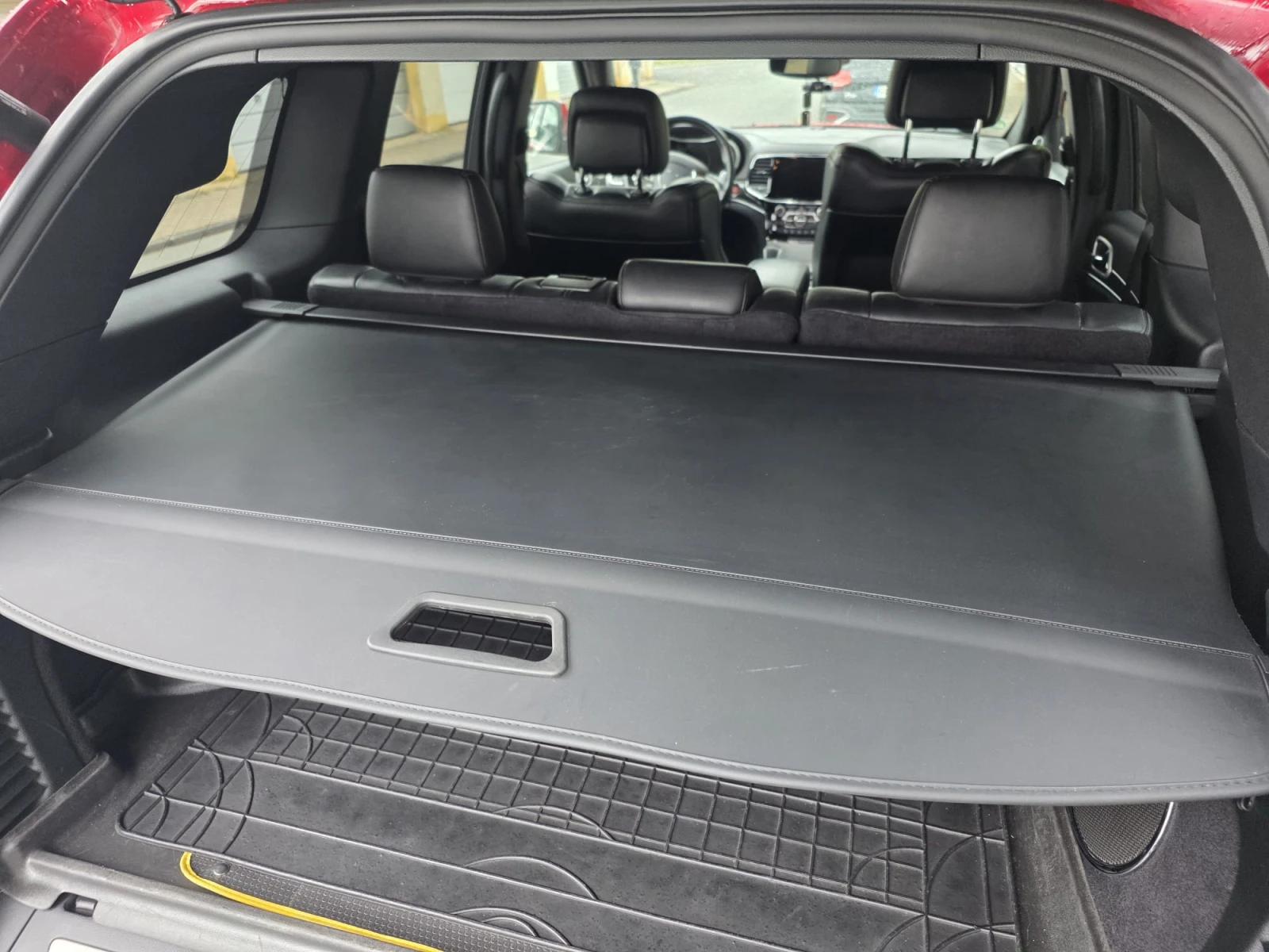 Jeep Grand cherokee SRT, снимка 15 - Автомобили и джипове - 55845443