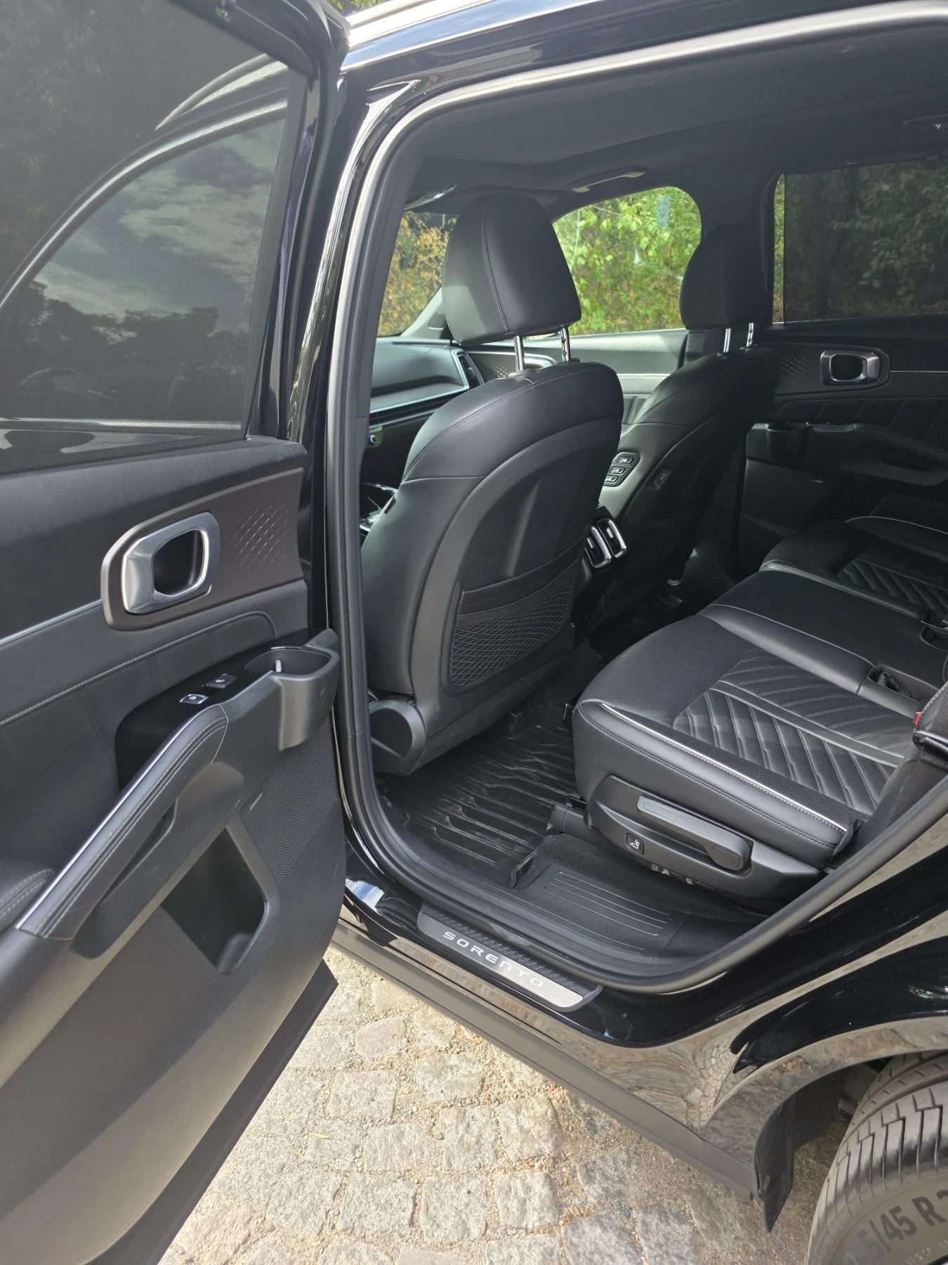 Kia Sorento, снимка 9 - Автомобили и джипове - 56120787