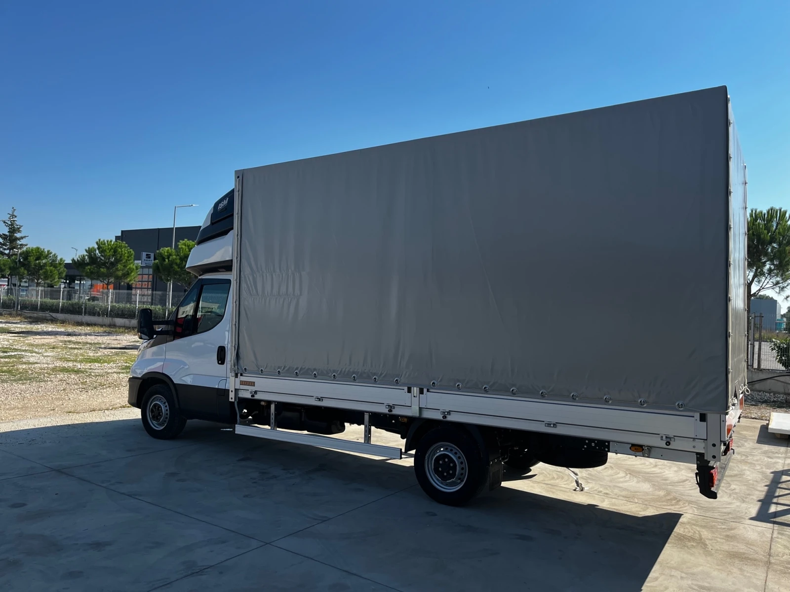 Iveco Daily 35S18 - изображение 6