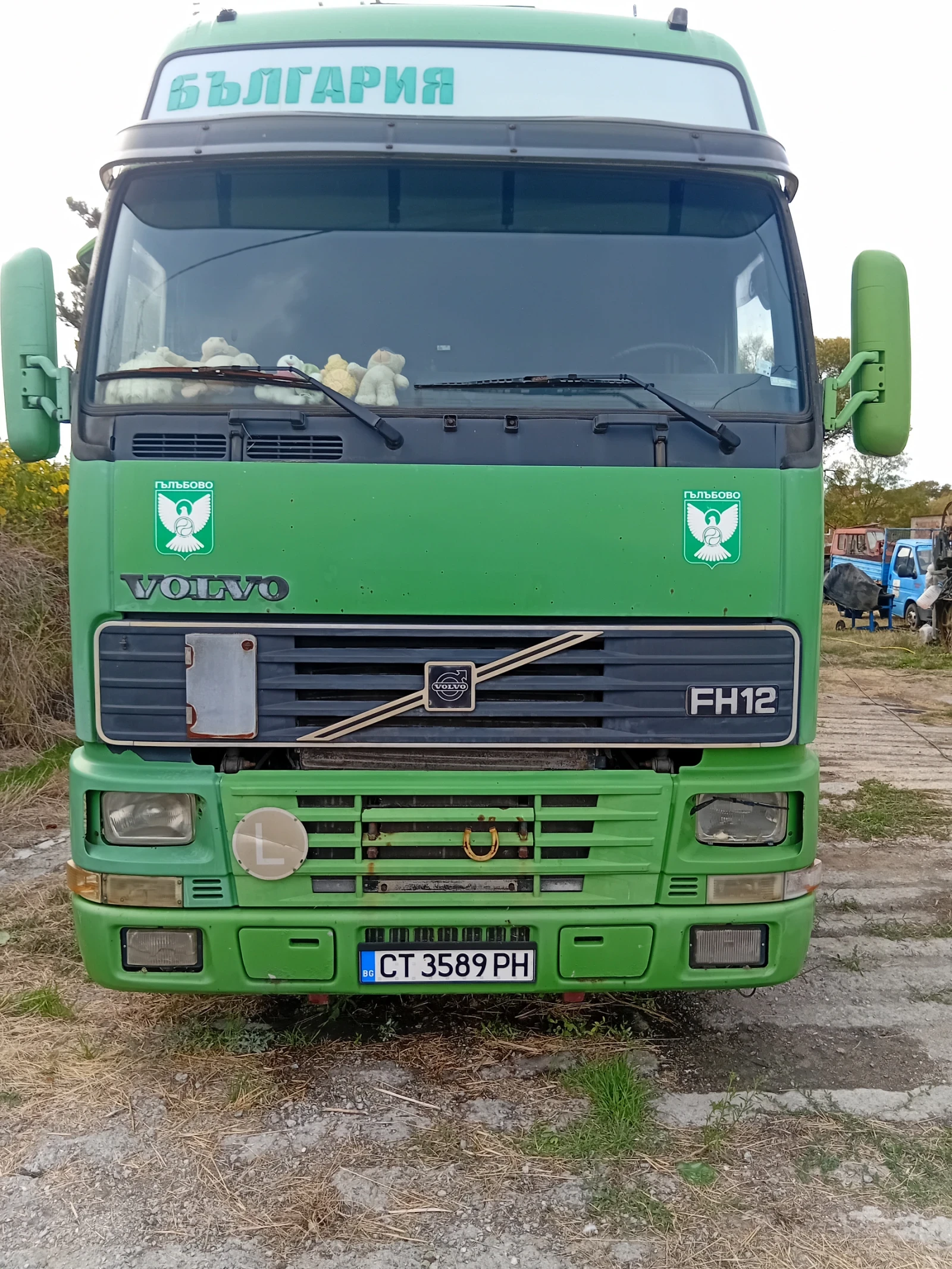 Volvo F12