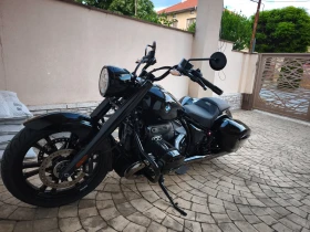 ����� �� �������� �� BMW R 18 Roctane 