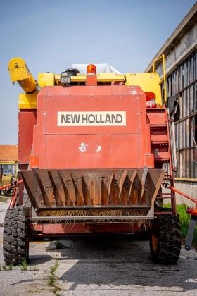 Комбайн New Holland Laverda 627, снимка 12