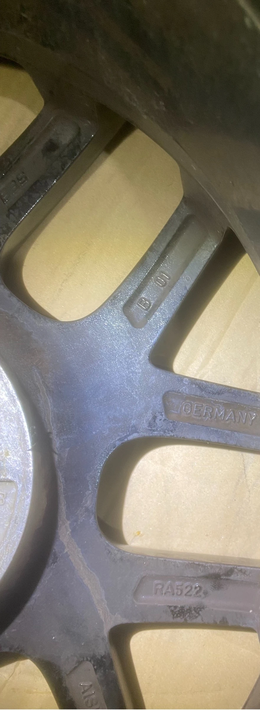 ���� � ������ 205/45R16 �� VW | Mobile.bg � ����������� 6