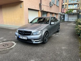 Mercedes-Benz C 300 3.5 4MATIC / FULL AMG / LPG, снимка 2