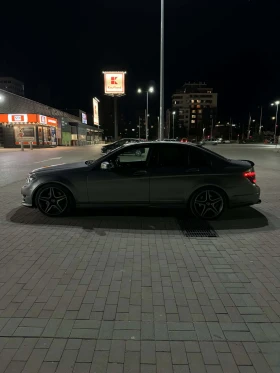 Mercedes-Benz C 300 3.5 4MATIC / FULL AMG / LPG, снимка 6