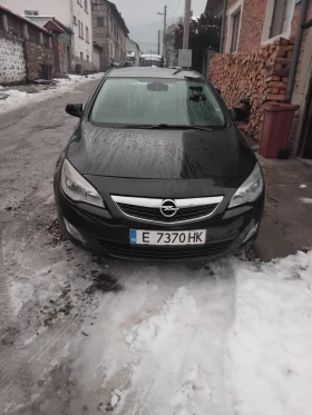     Opel Astra J