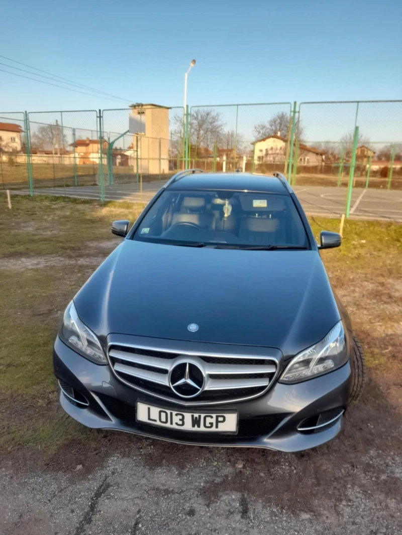 Mercedes-Benz E 220, снимка 1 - Автомобили и джипове - 48884543