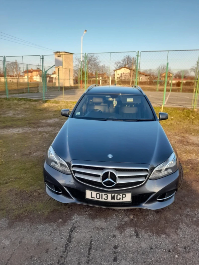 Mercedes-Benz E 220, снимка 15 - Автомобили и джипове - 48884543