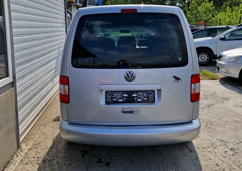 VW Caddy 1.6i , снимка 3 - Автомобили и джипове - 50257196
