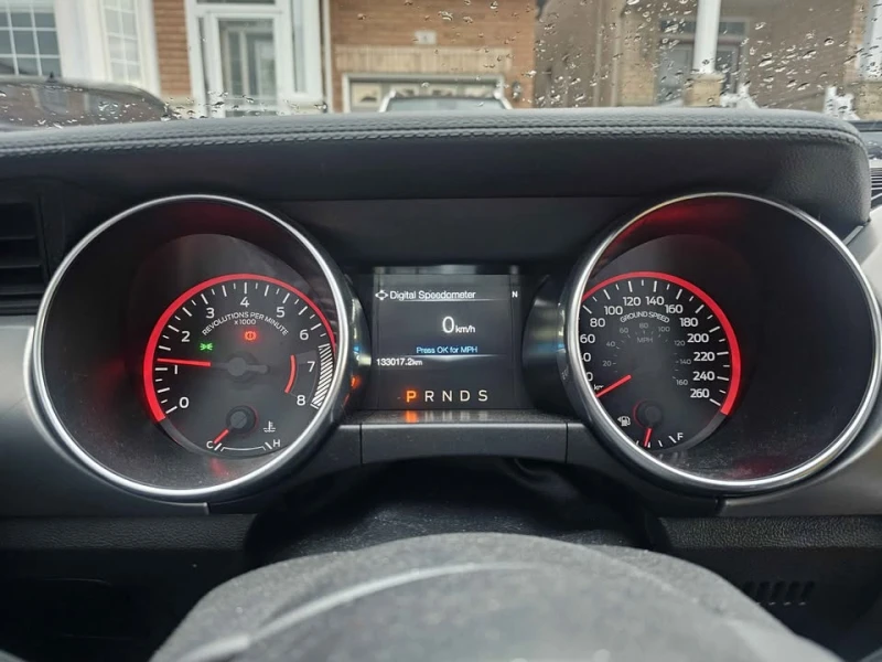 Ford Mustang * CARFAX * БЕЗ ПЪРВОНАЧАЛНА ВНОСКА, снимка 11 - Автомобили и джипове - 52754053