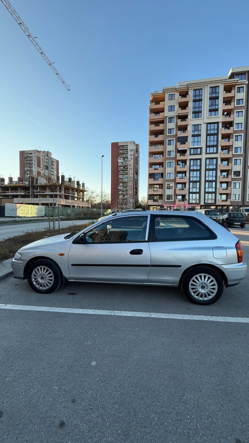 Mazda 323