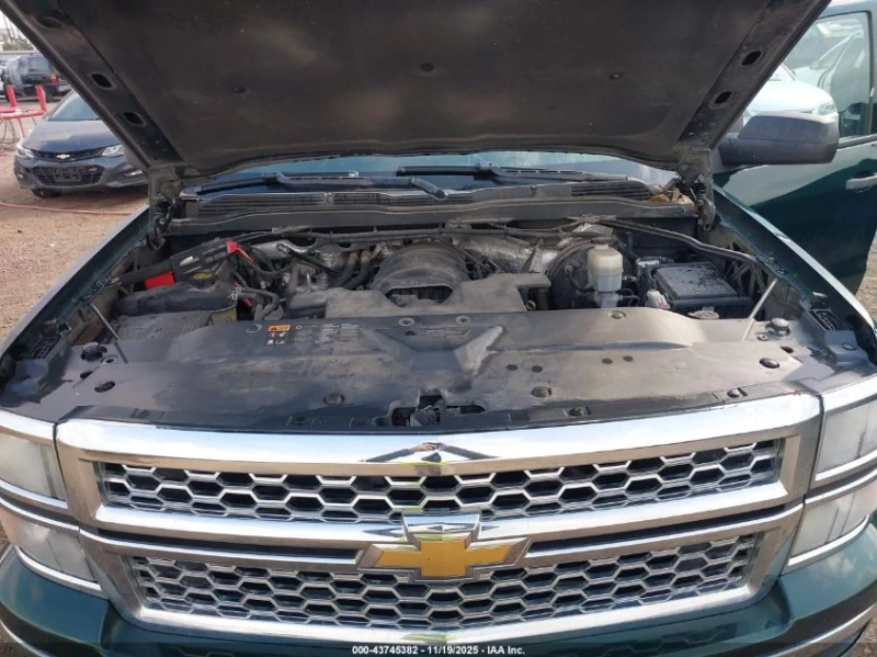 Chevrolet Silverado 5.3L V-8 DI, VVT, 355HP 4X4 Drive, снимка 15 - Автомобили и джипове - 53181953