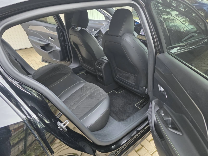 Peugeot 408 GT 1.6 plug-in hybrid e-EAT8 EURO 6.4 , снимка 10 - Автомобили и джипове - 53221469