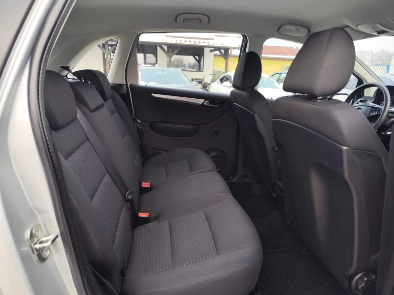 Mercedes-Benz B 180 2.0 дизел, снимка 13 - Автомобили и джипове - 53372679