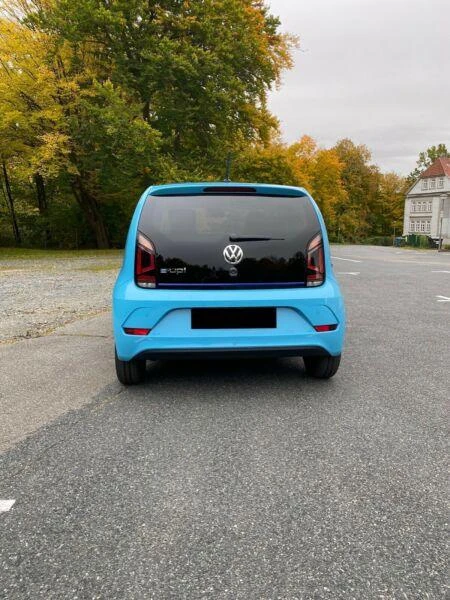 VW Up E-Up,Електрически,83 кс.,АВТОМАТИК,LED, снимка 4 - Автомобили и джипове - 34587711