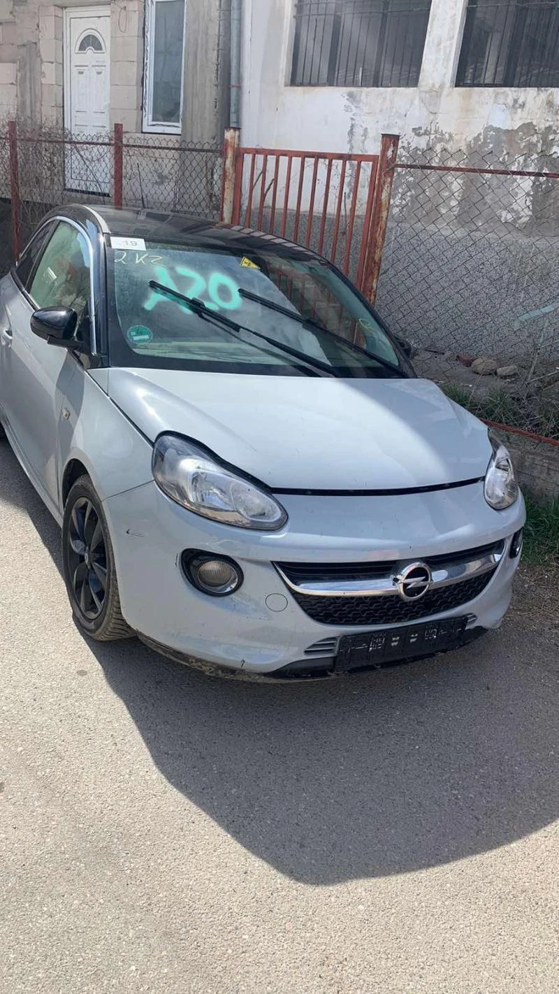 Opel Adam 1.0 , снимка 4 - Автомобили и джипове - 36408138