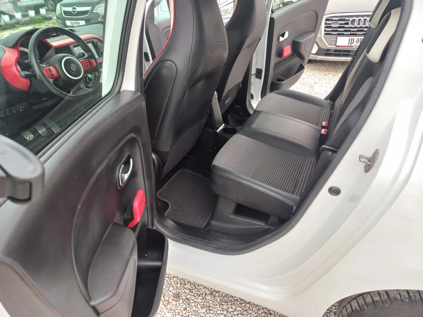 Renault Twingo Navi, EURO-6 - изображение 9