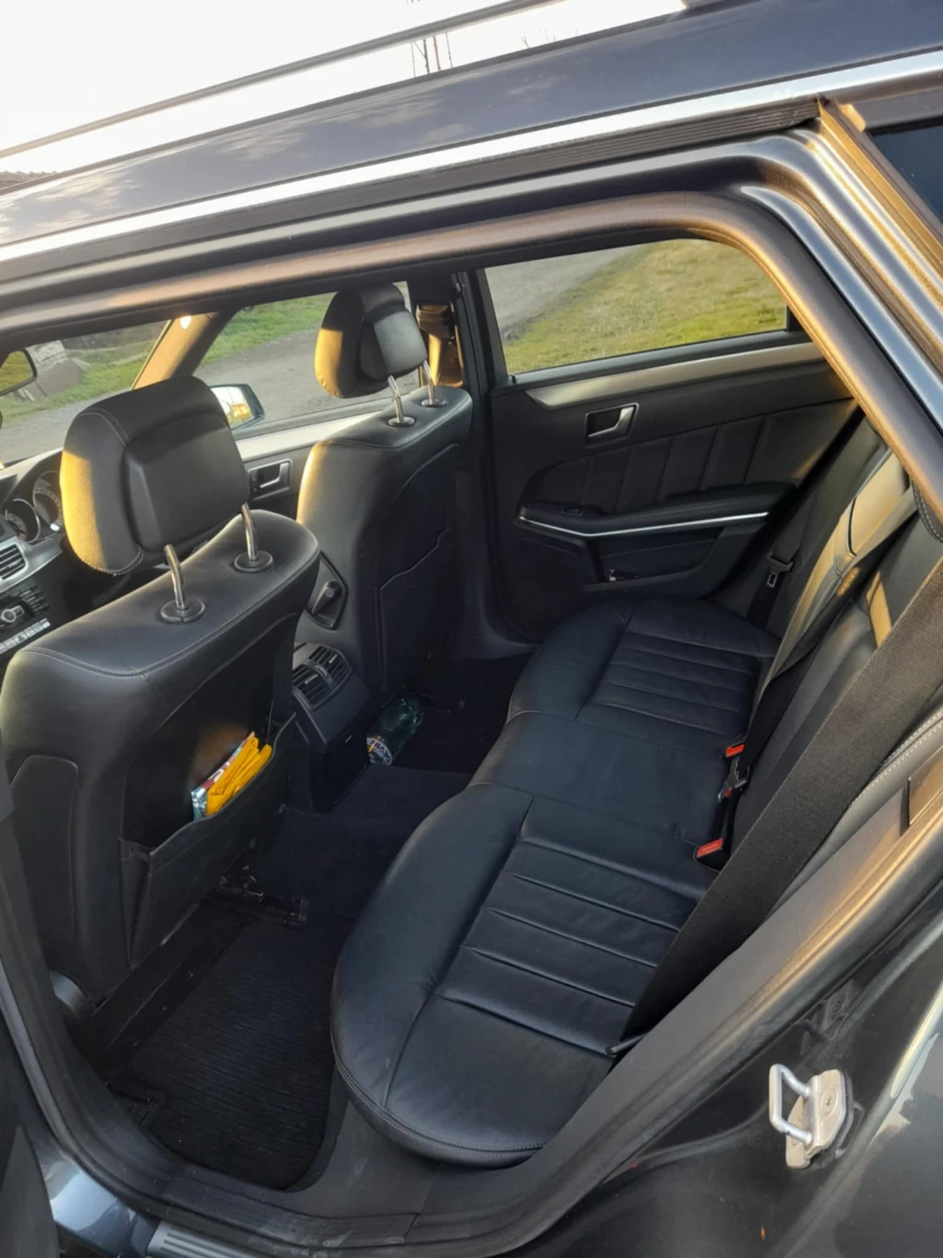 Mercedes-Benz E 220  - изображение 7