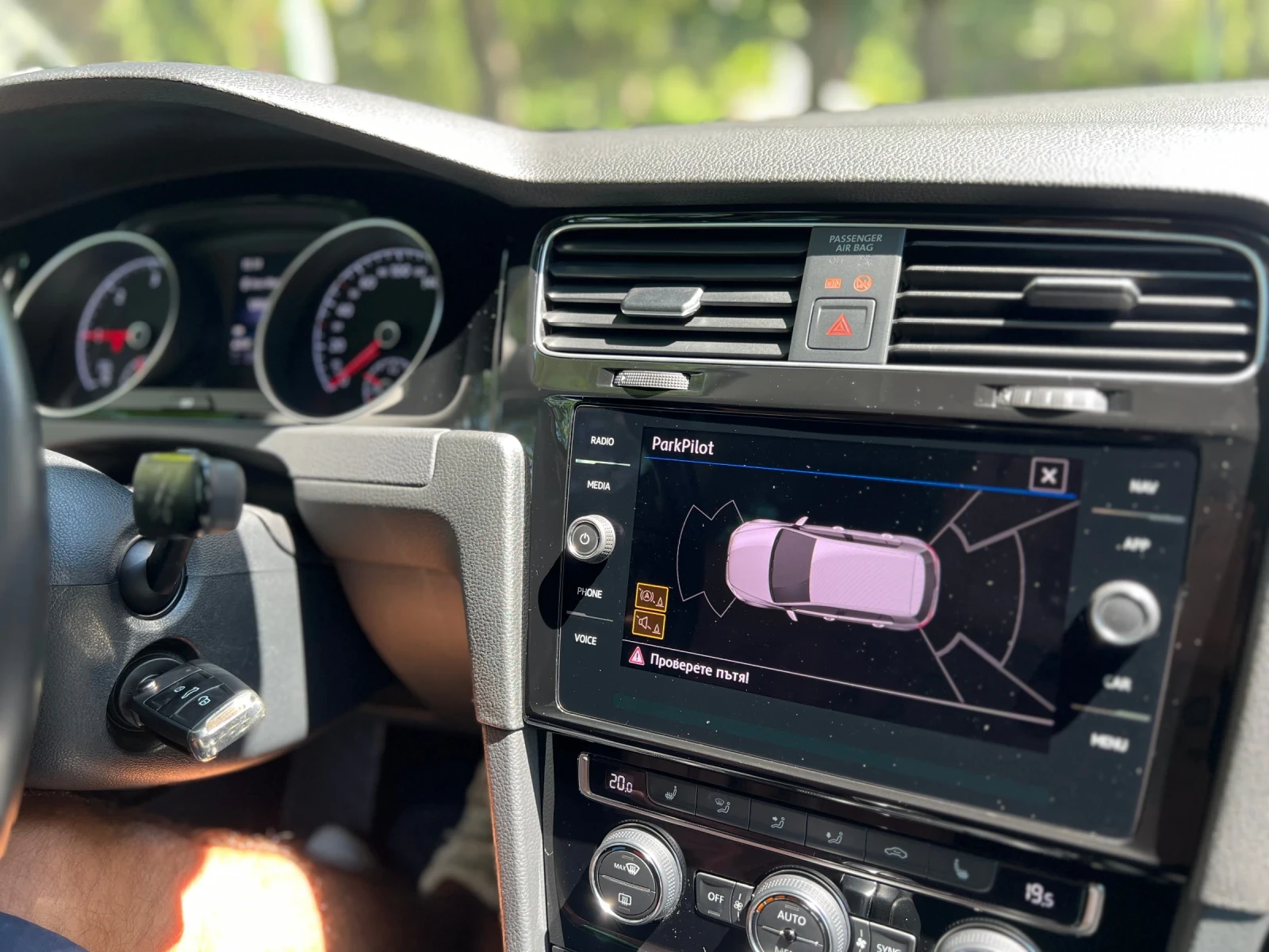 VW Golf 2.0 TDI HIGHLINE 150k.c. - изображение 6