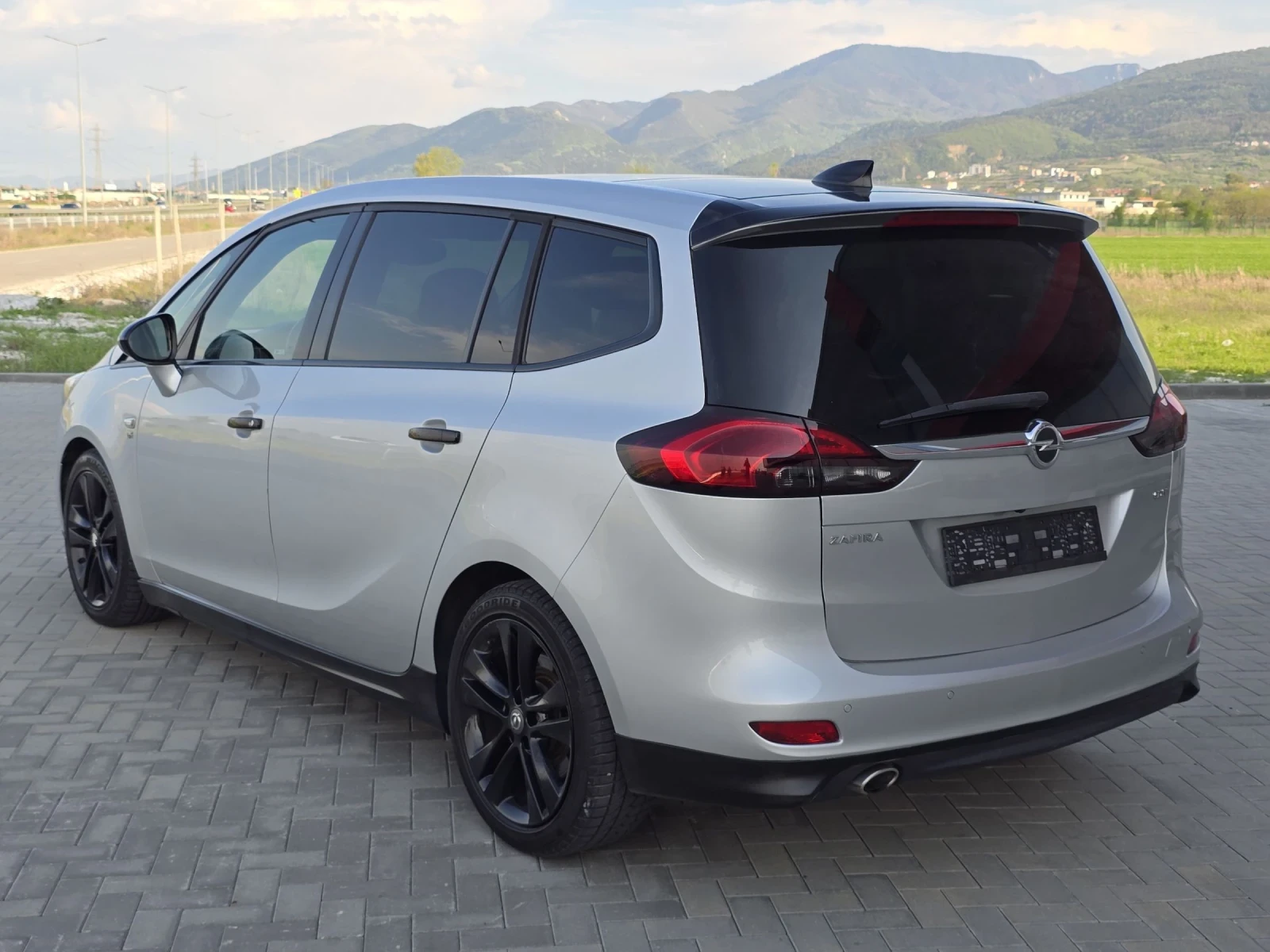 Opel Zafira 2.0TDCI/170КС./OPC-LINE/7-MESTA/NAVI/KAMERA - изображение 6