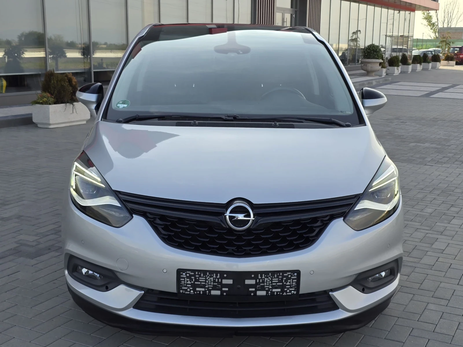 Opel Zafira 2.0TDCI/170КС./OPC-LINE/7-MESTA/NAVI/KAMERA - изображение 2