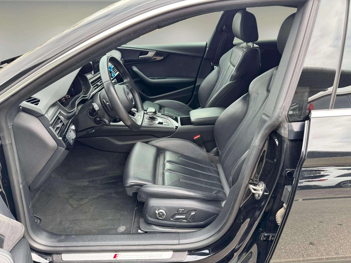 Audi A5 Sport 3.0 TDI quTiptronB - изображение 5