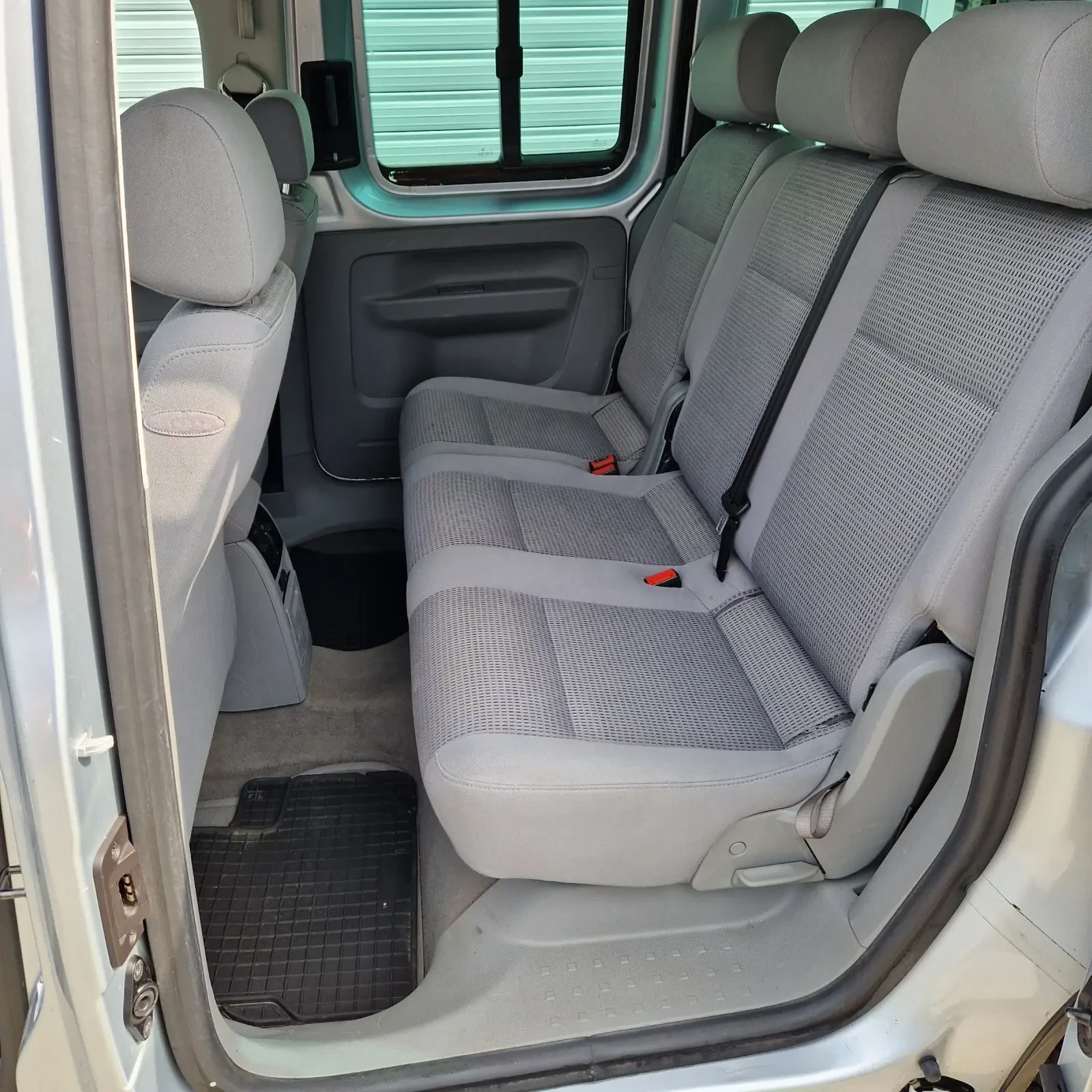 VW Caddy 1.6i  | Mobile.bg   15