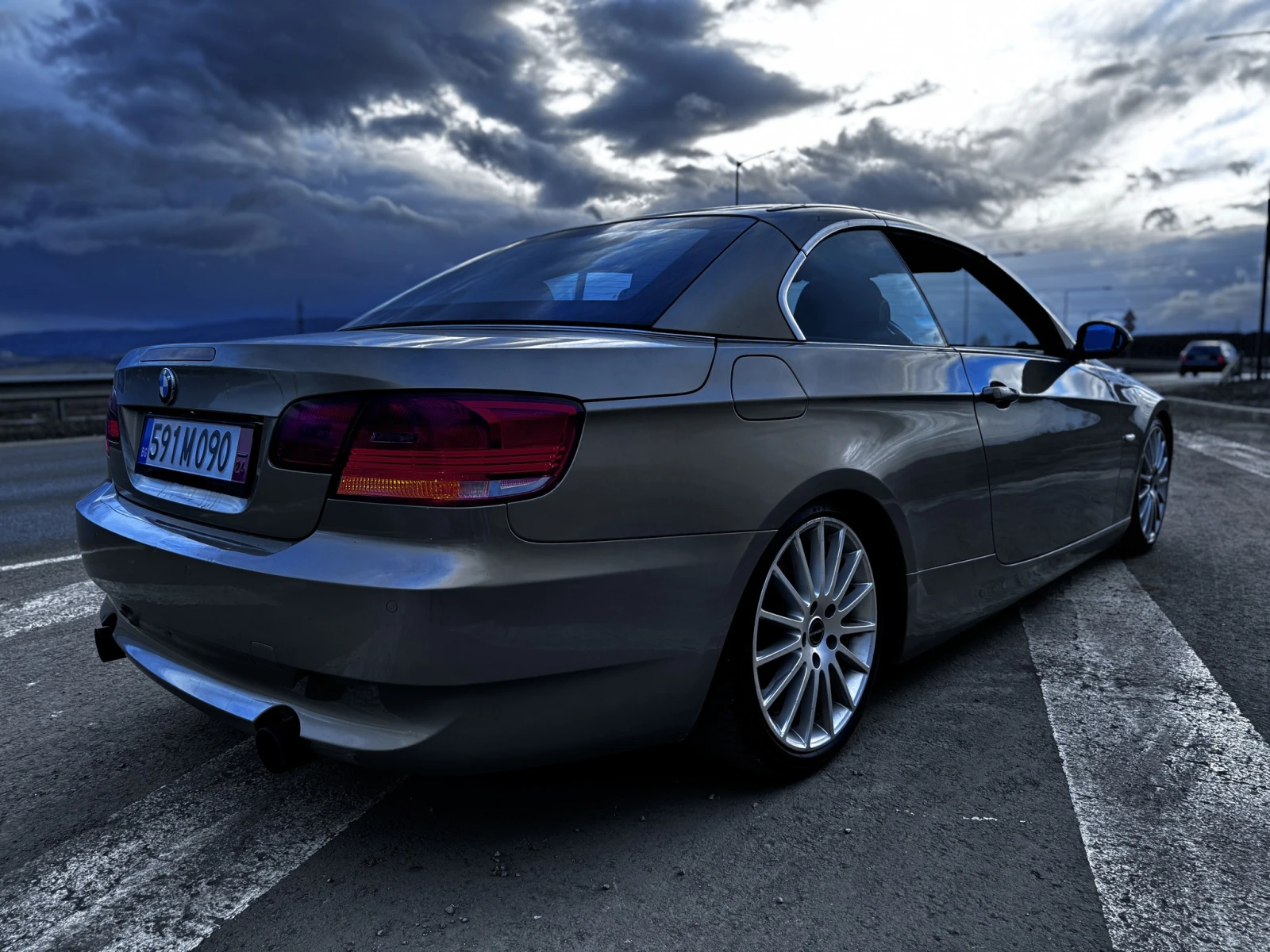 BMW 335 E93 - изображение 5