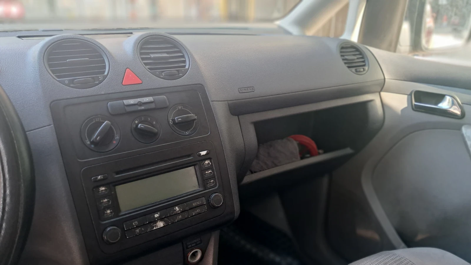 VW Caddy Life 1.9 TDI - изображение 4