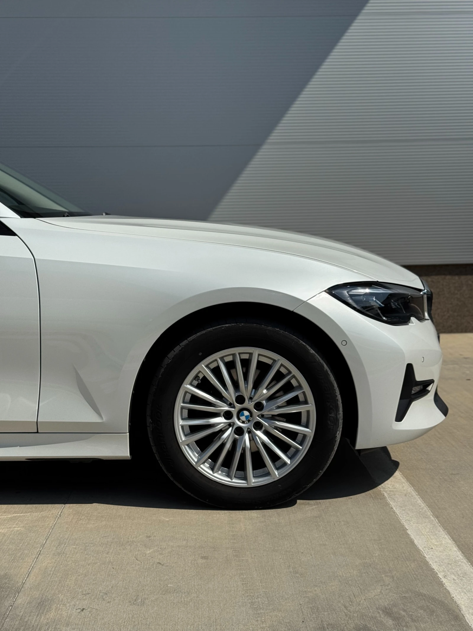 BMW 320 xDrive 20d | Mobile.bg   15