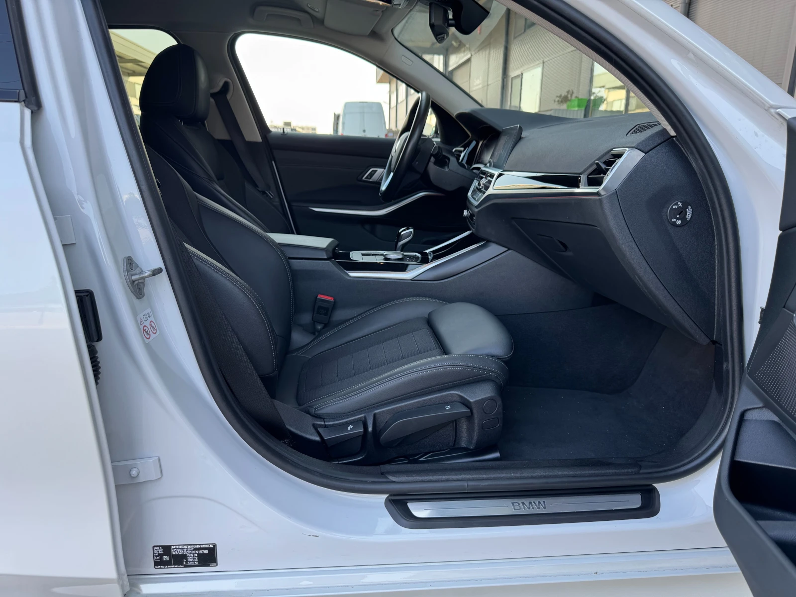 BMW 320 xDrive 20d | Mobile.bg   11