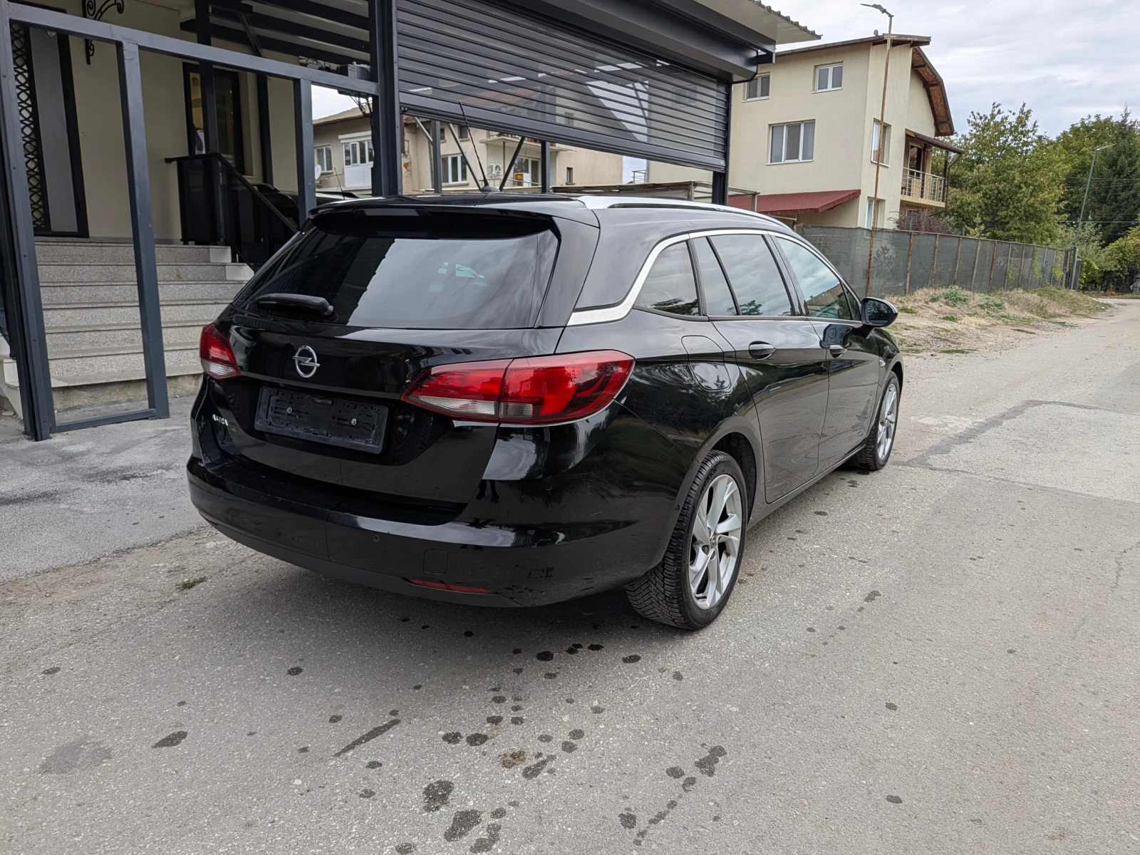 Opel Astra * 1.6CDTI* LED* CAMERA* BLIND SPOT* PRESIDENT* TOP - изображение 4
