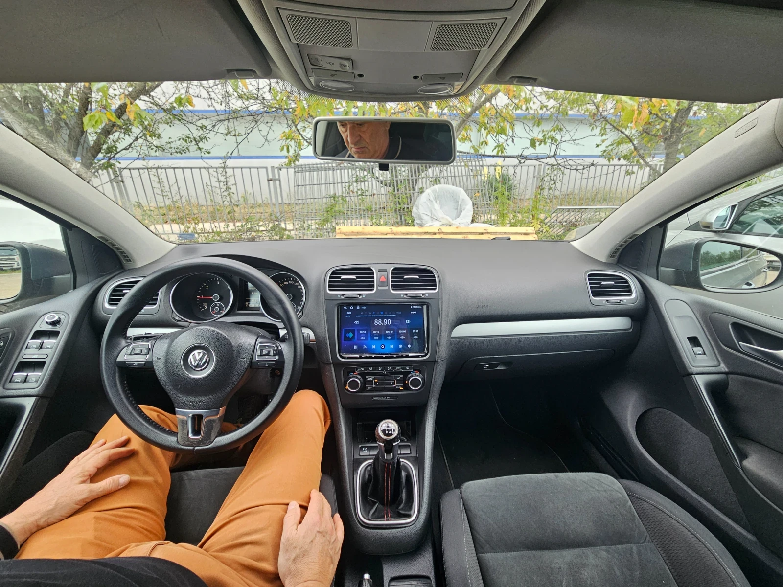 VW Golf Голф 6 2.0 тди - изображение 5