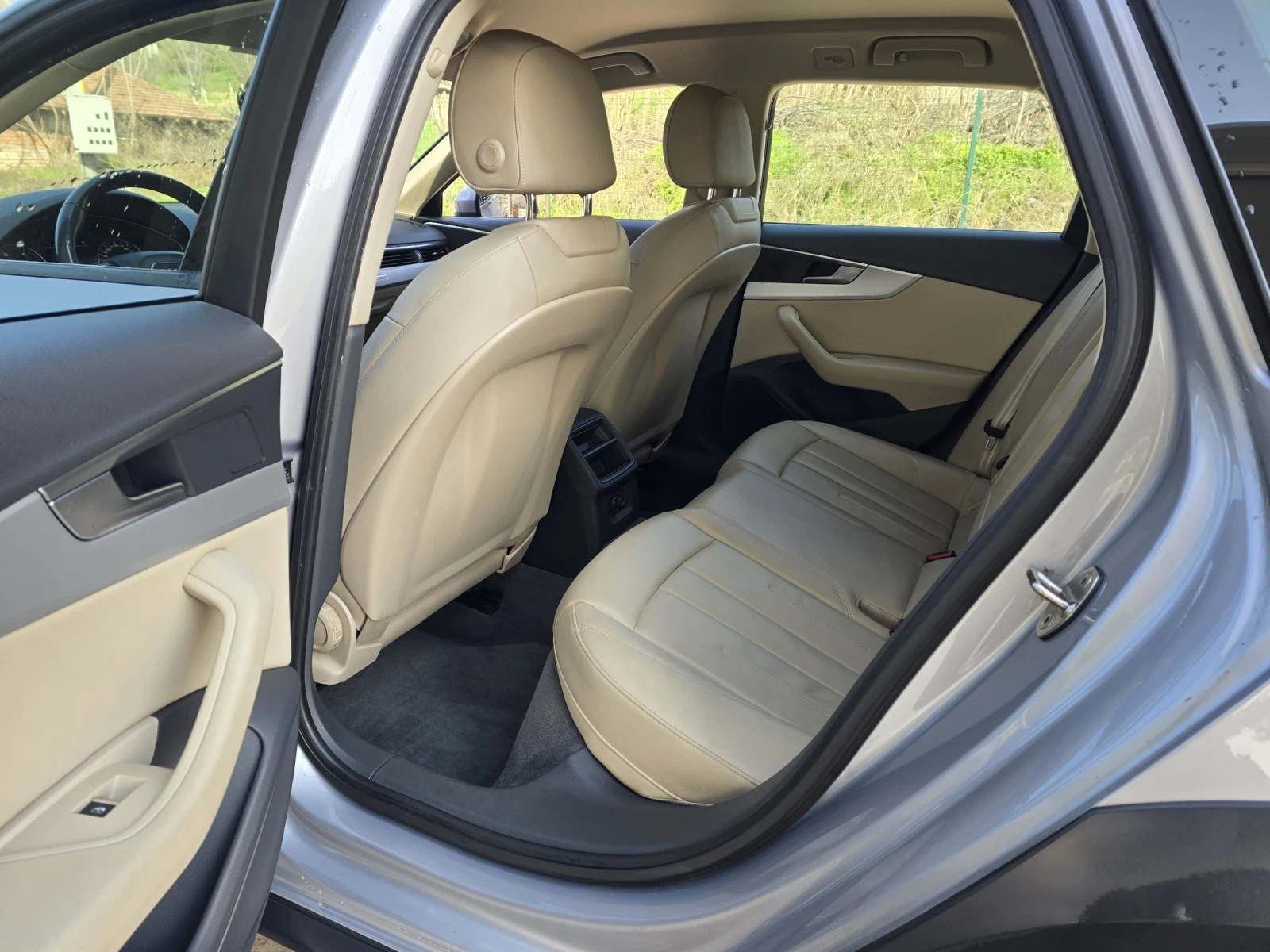 Audi A4 Allroad 3.0TDI 218к.с Quattro , снимка 11 - Автомобили и джипове - 52645338