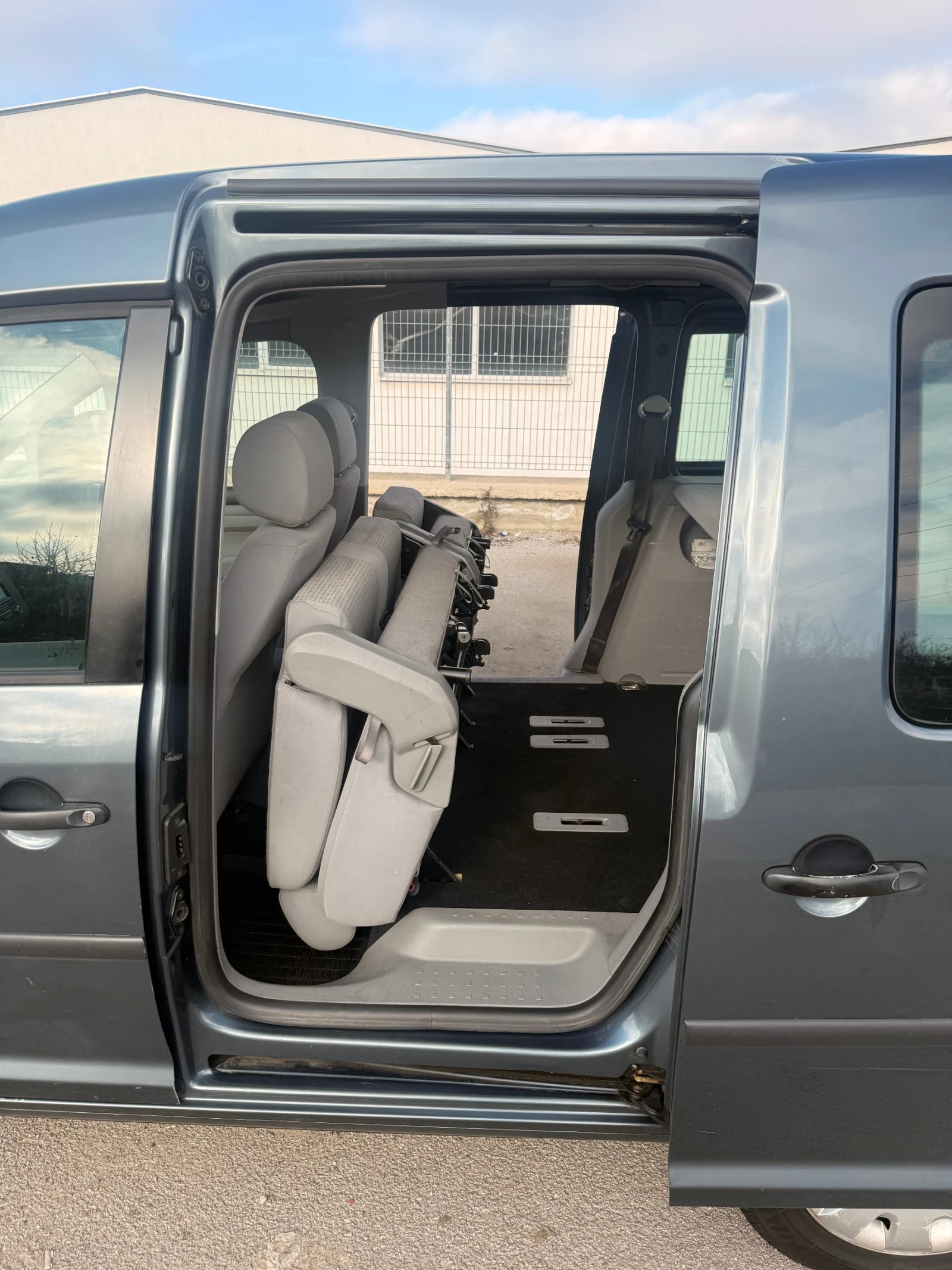 VW Caddy 2.0 I ECO FUEL CNG ФАБРИЧЕН МЕТАН - изображение 6