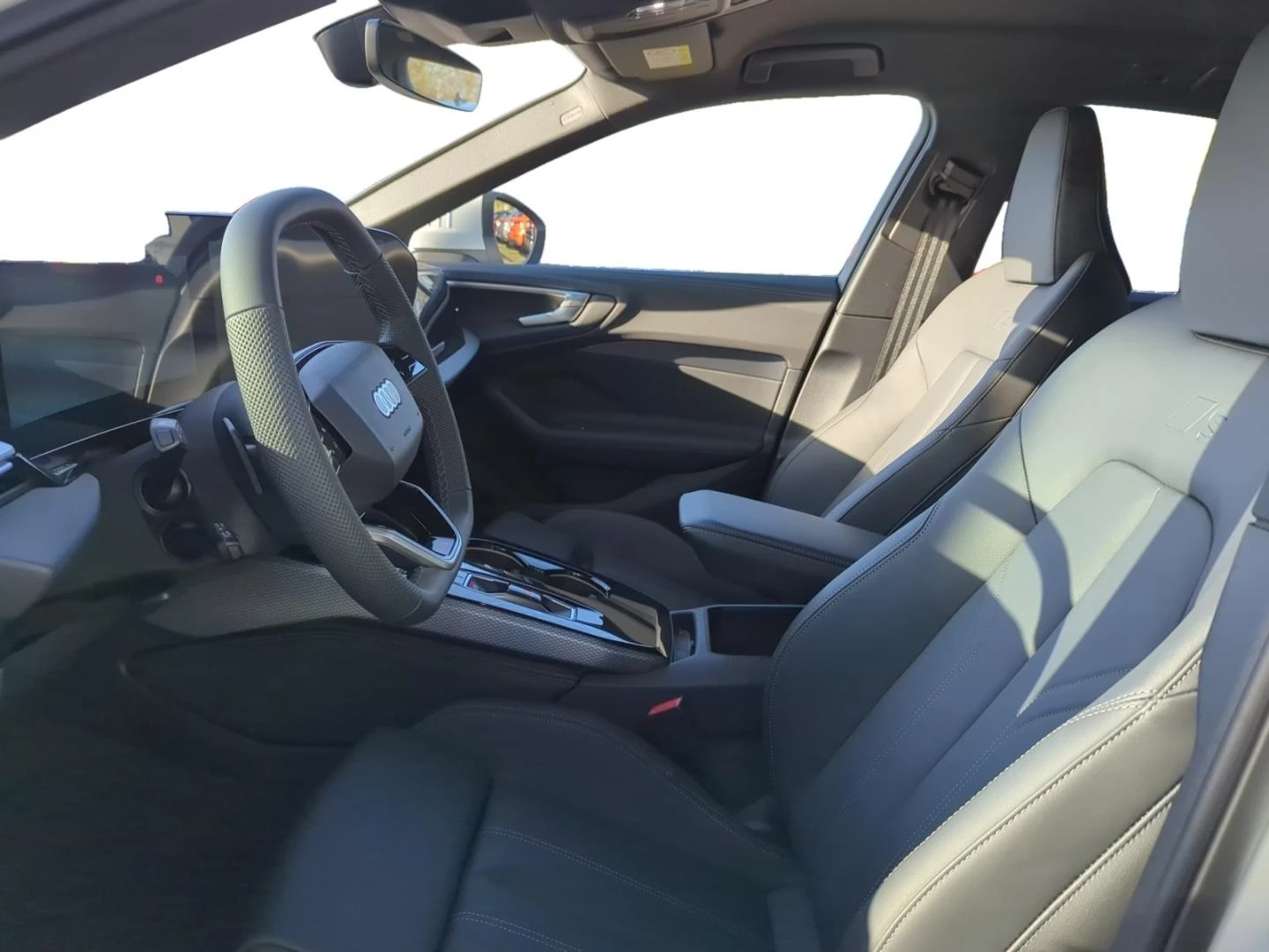 Audi A5 40 TFSI/NEW MODEL/S-LINE/AVANT/CAMERA/LED/ - изображение 8