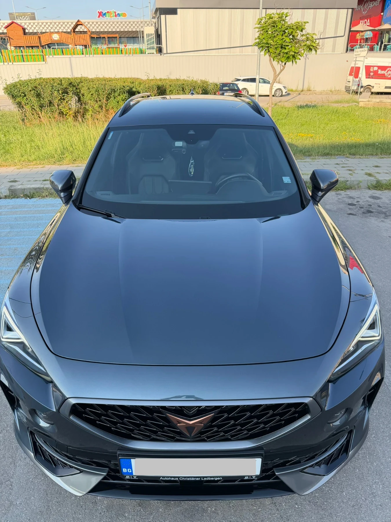 Cupra Formentor Гаранционен до 5м.2027г/Плъг-ин хибрид/VZ/245к.с, снимка 4 - Автомобили и джипове - 53571582