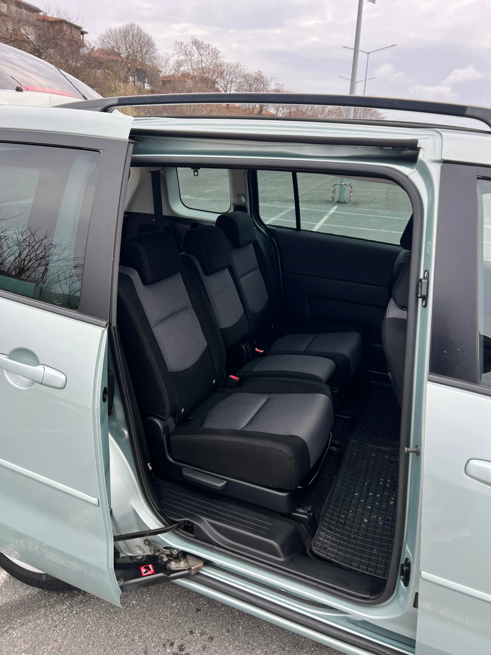 Mazda 5, снимка 7 - Автомобили и джипове - 53958364