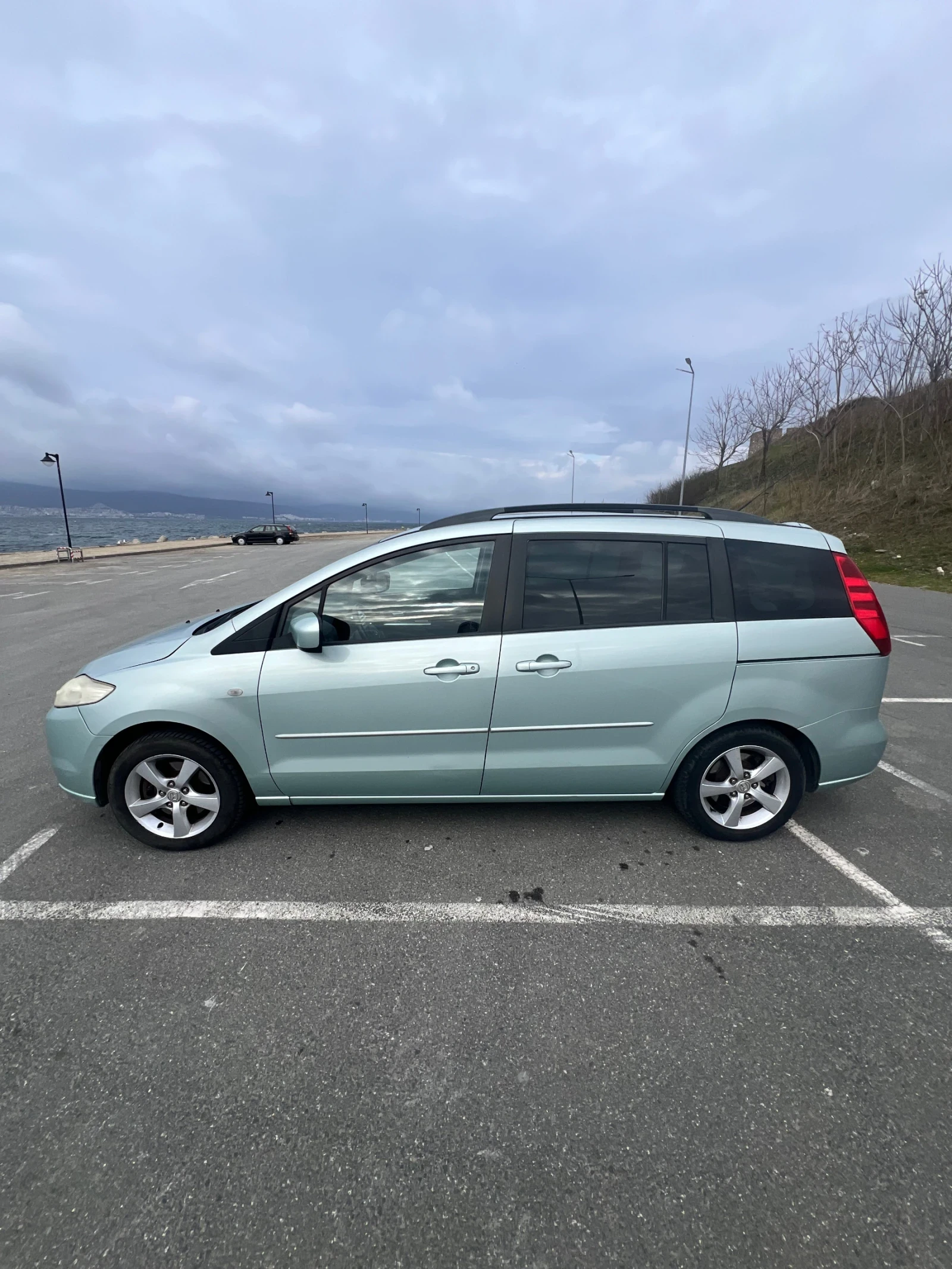 Mazda 5, снимка 2 - Автомобили и джипове - 53958364